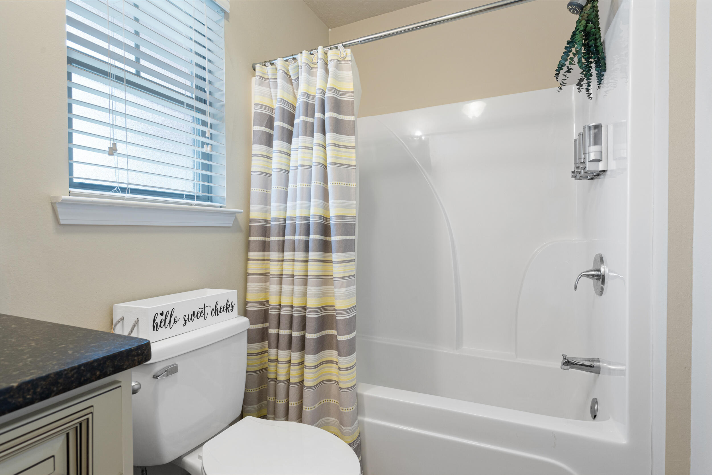 4646 Chanan Drive Crestview, FL 32539 - Photo 32 of 56 Full Bath 2