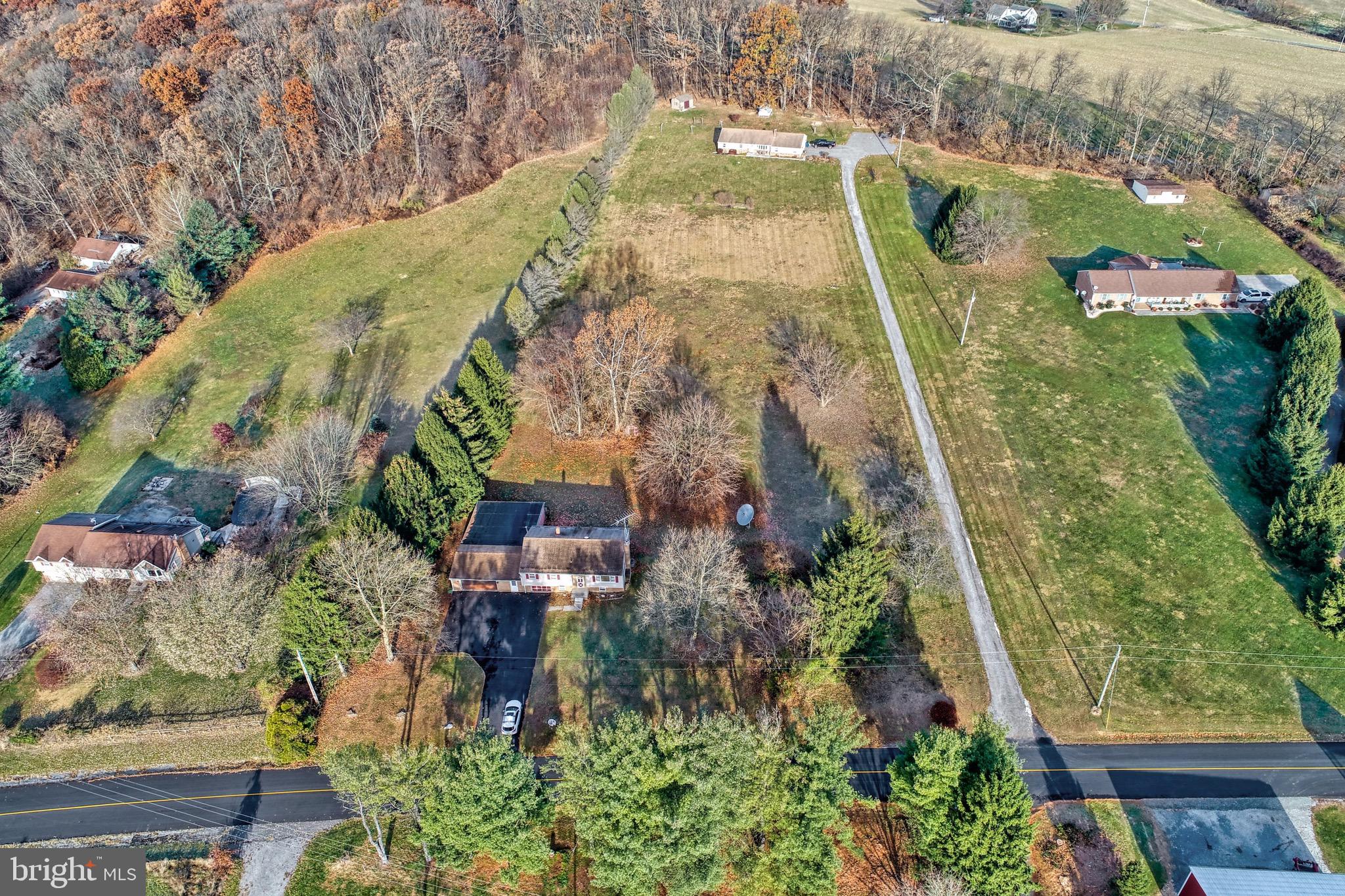 5669 Senft Road Spring Grove, PA 17362 - Photo 19 of 45