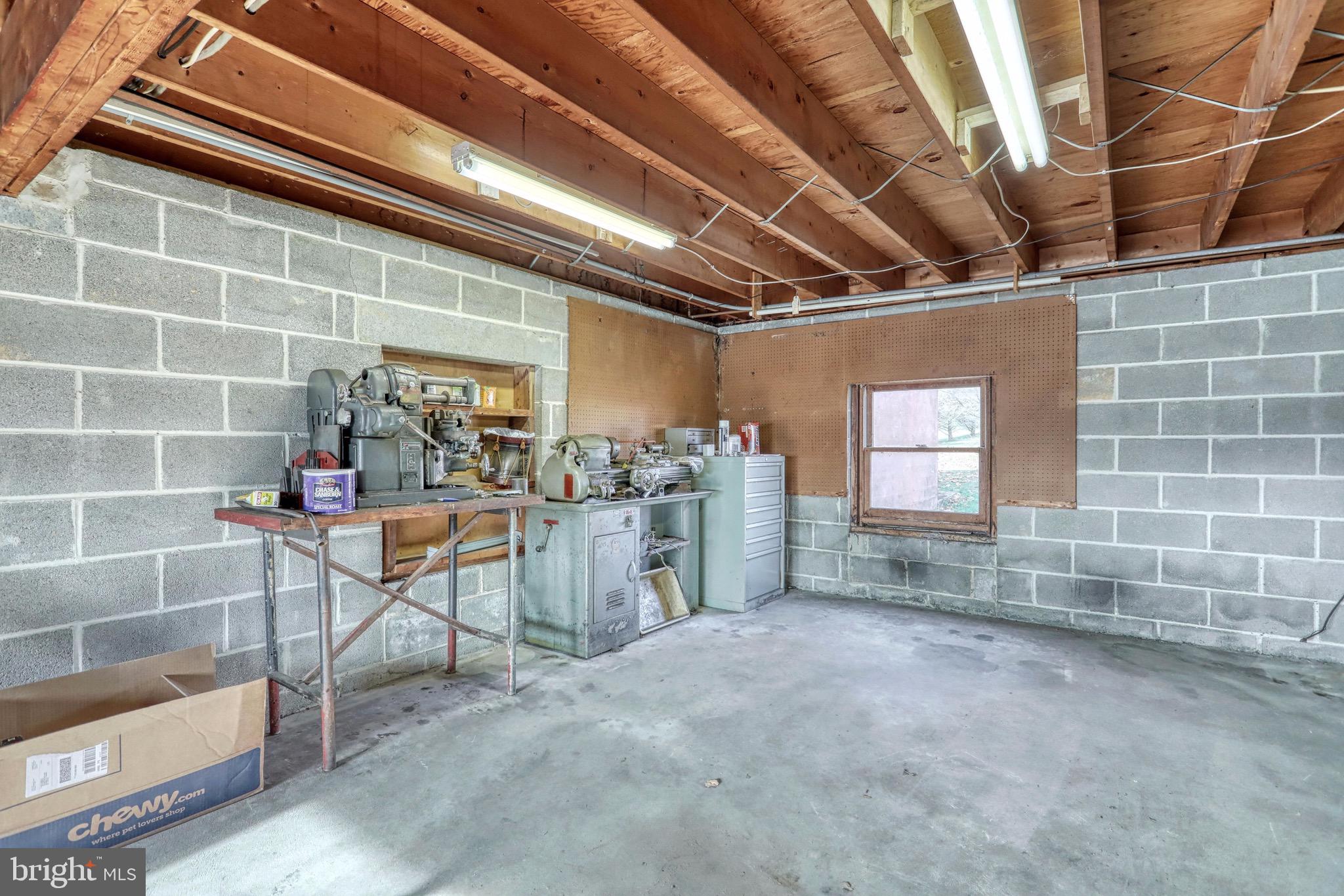 5669 Senft Road Spring Grove, PA 17362 - Photo 40 of 45