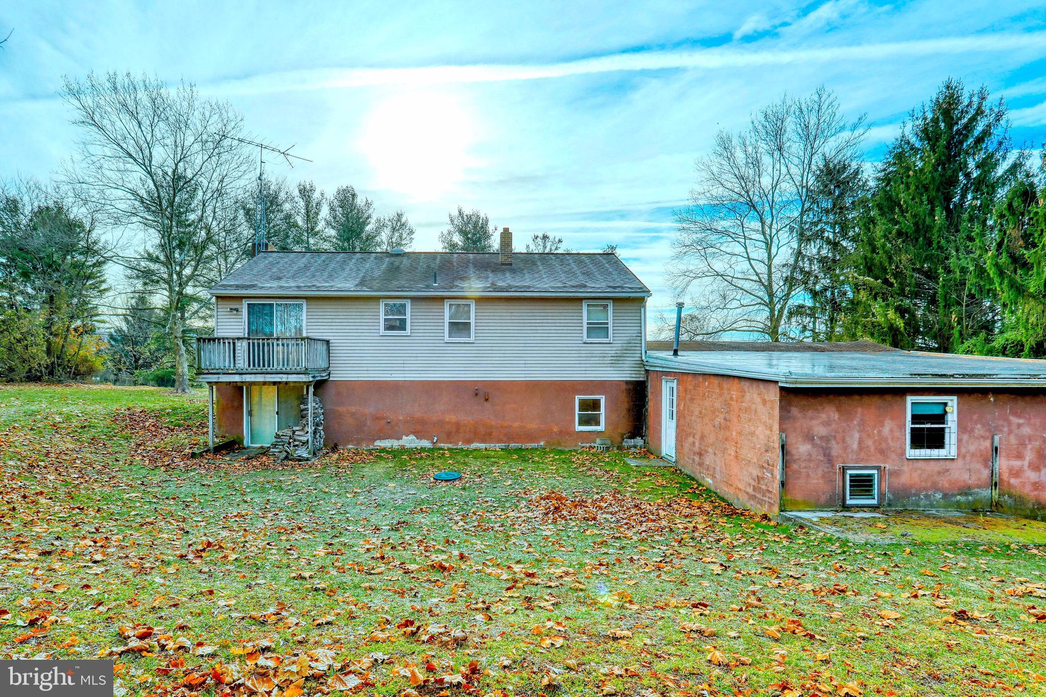 5669 Senft Road Spring Grove, PA 17362 - Photo 7 of 45