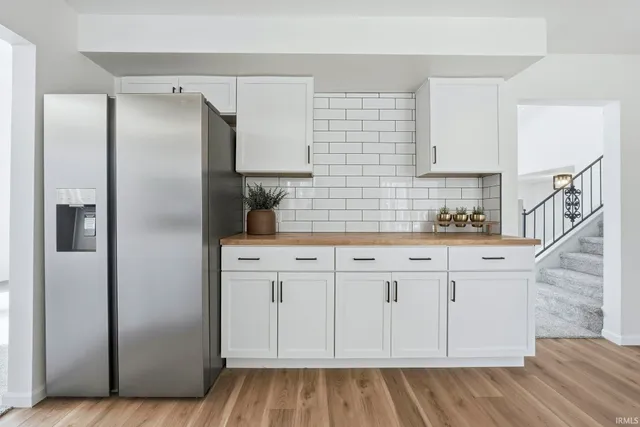 $424,000 | 119 South Hadley Road, Fort Wayne, IN 46804