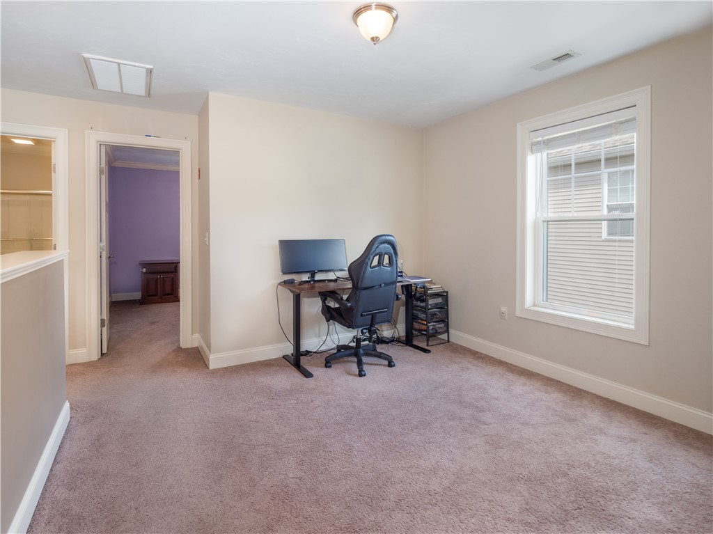 41 Hickory Road Cumberland, RI 02864 - Photo 21 of 33 Gallery Image 21