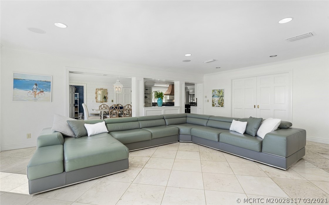 22 East High Point Road Stuart, FL 34996 - Photo 33 of 84 Gallery Image 33