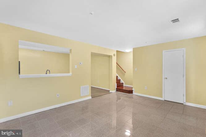 18000 Singing Pine Circle Gaithersburg, MD 20886 - Photo 6 of 30