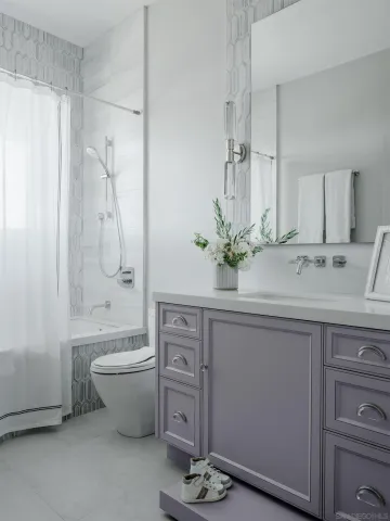 a view of backyard with palm trees