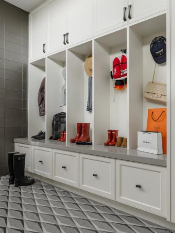 $30,000,000 | 5416 Candlelight Drive, La Jolla, CA 92037