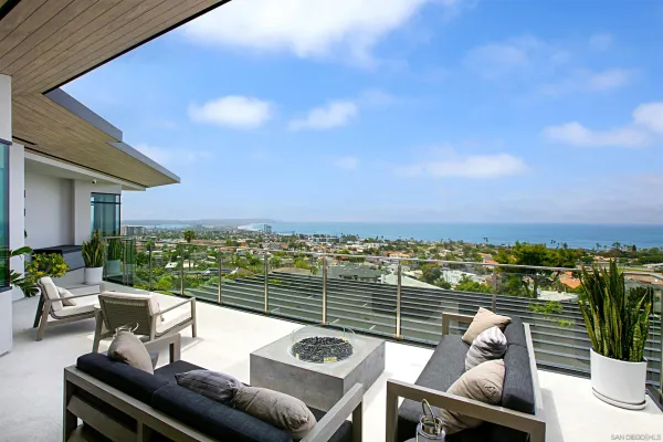 $30,000,000 | 5416 Candlelight Drive, La Jolla, CA 92037