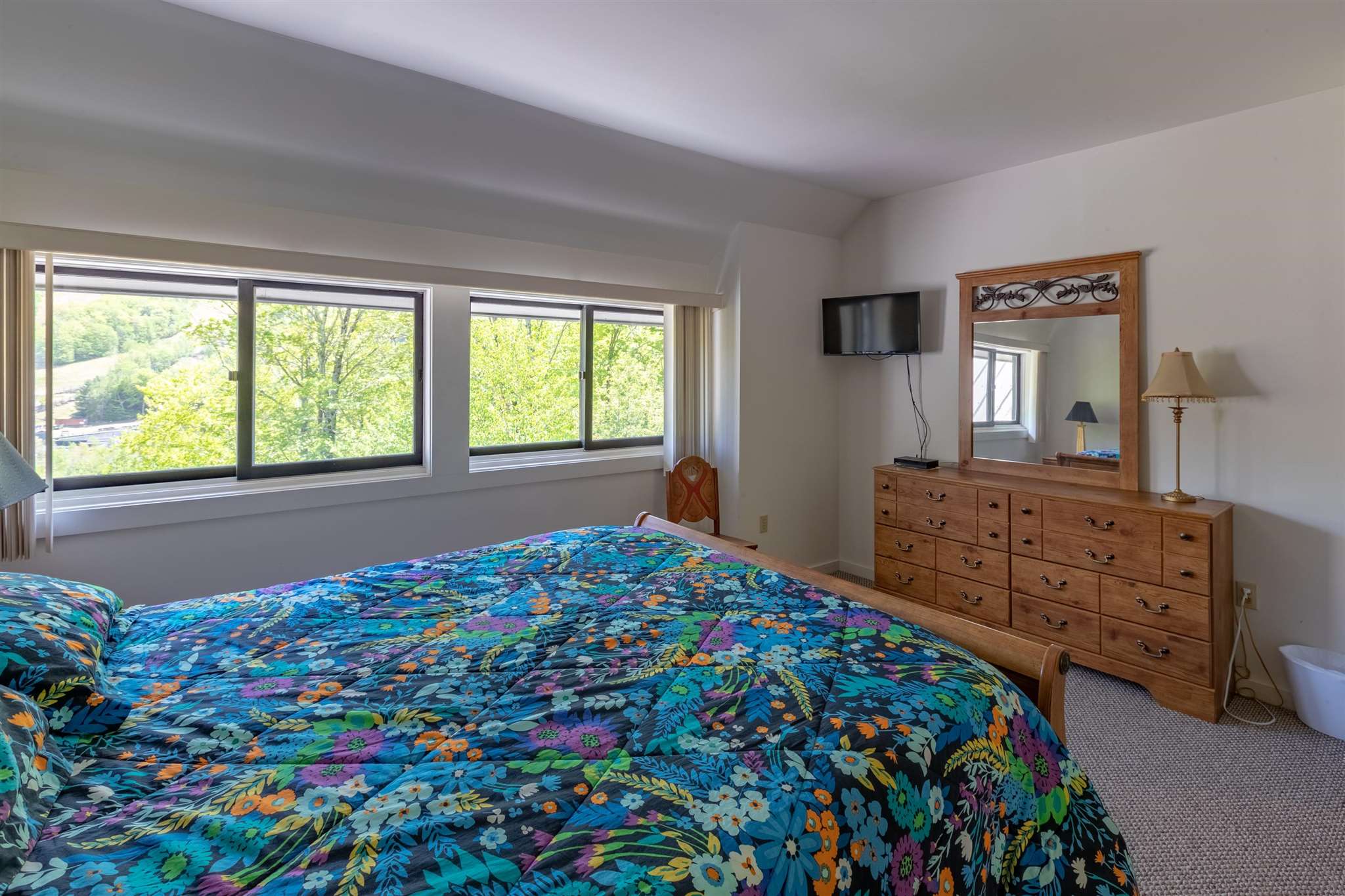 63 B Coolidge Falls Road, Unit B Lincoln, NH 03251 - Photo 23 of 29 Gallery Image 23