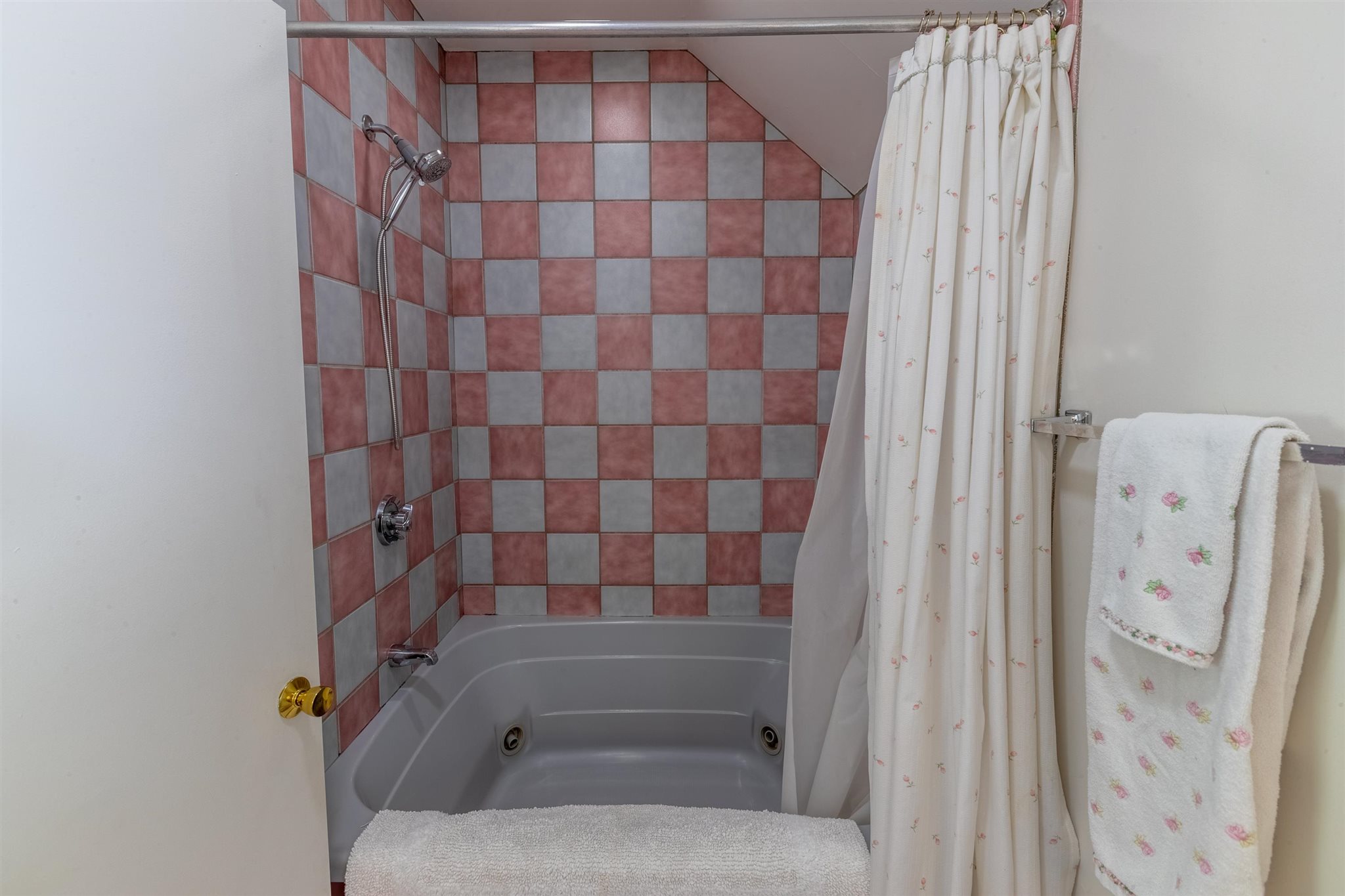 63 B Coolidge Falls Road, Unit B Lincoln, NH 03251 - Photo 26 of 29 Gallery Image 26