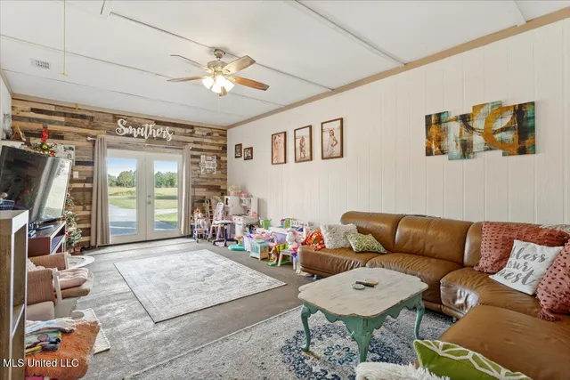 $250,000 | 140 Pete Pitts Road, Lucedale, MS 39452