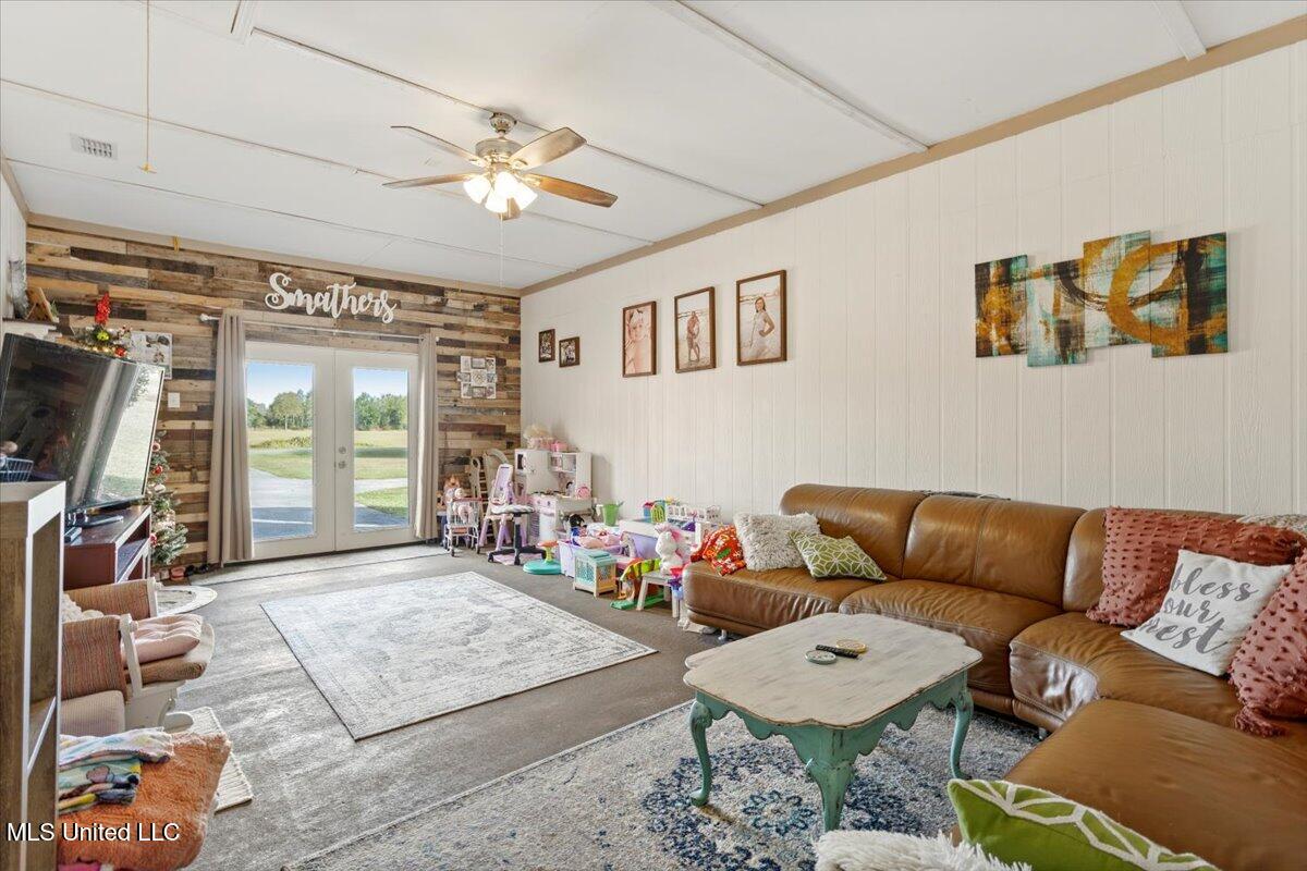 140 Pete Pitts Road Lucedale, MS 39452 - Photo 7 of 32 07-HJ0A9436