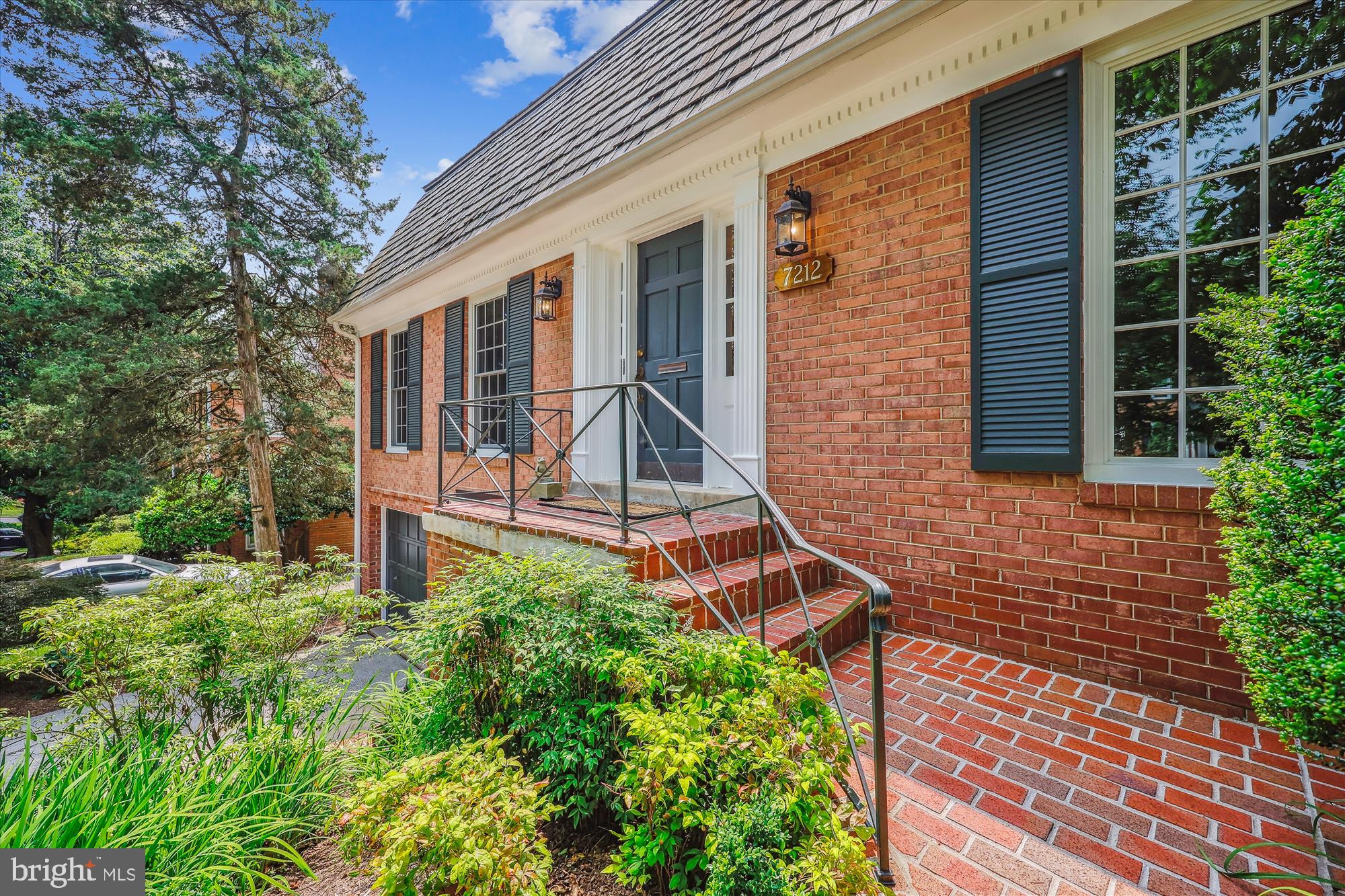 7212 Old Gate Road Rockville, MD 20852 - Photo 48 of 50 front view of a house with a yard