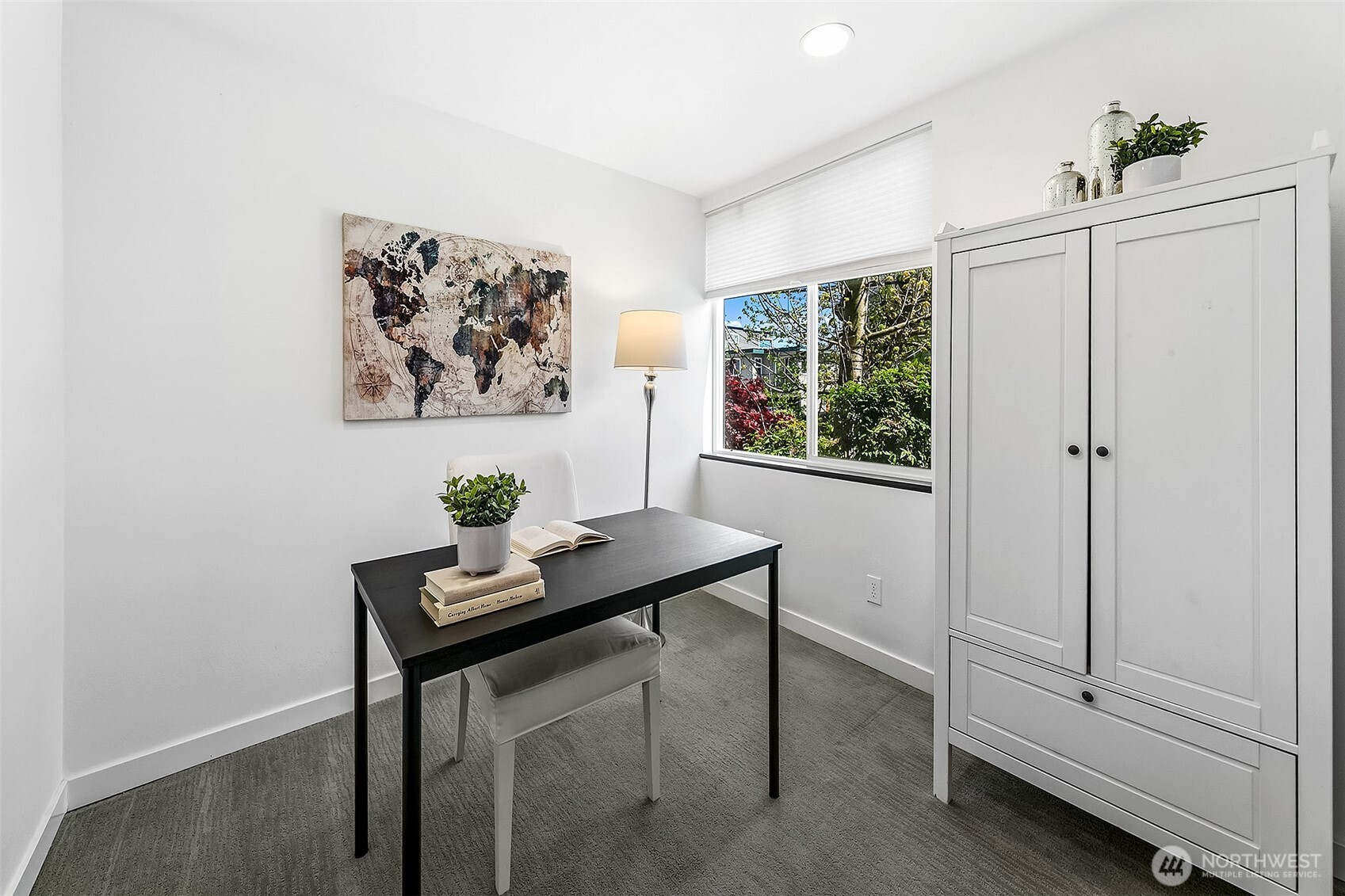 4221 Evanston Avenue North, Unit B Seattle, WA 98103 - Photo 19 of 30