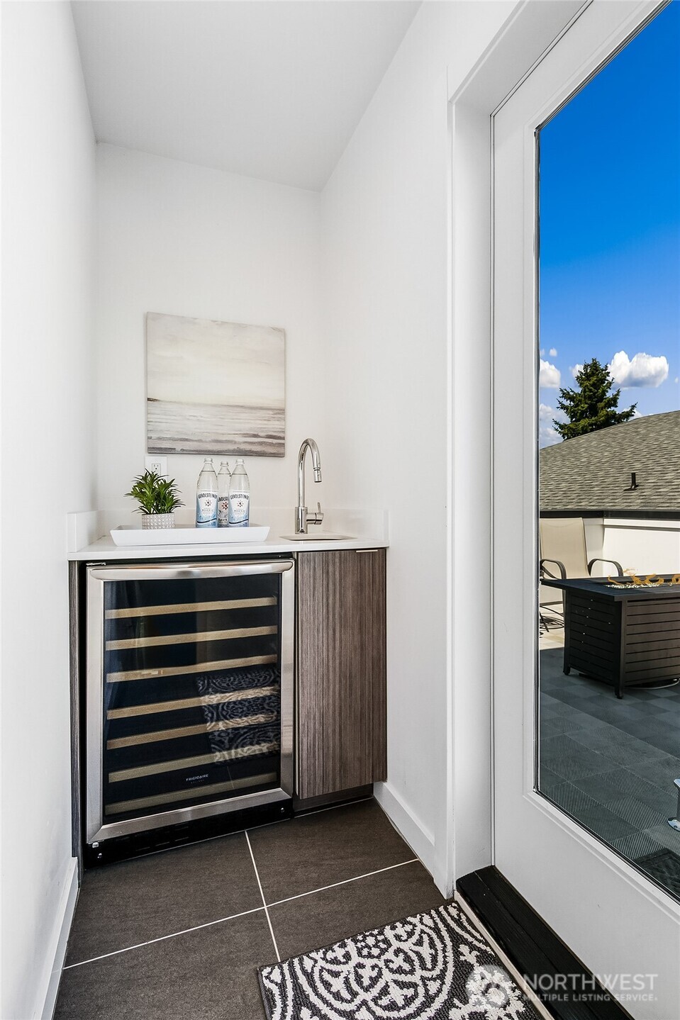 4221 Evanston Avenue North, Unit B Seattle, WA 98103 - Photo 21 of 30
