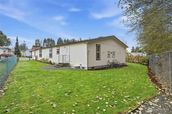 $259,999 | 579 Lupine Lane, Unit 16, Burlington, WA 98233