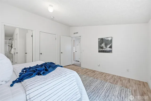 a view of walk in closet