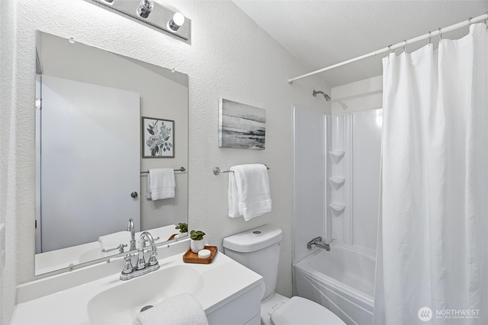 579 Lupine Lane, Unit 16 Burlington, WA 98233 - Photo 30 of 37 a bathroom with a sink toilet and shower