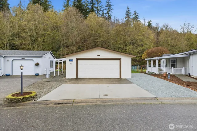 $265,000 | 579 Lupine Lane, Unit 16, Burlington, WA 98233