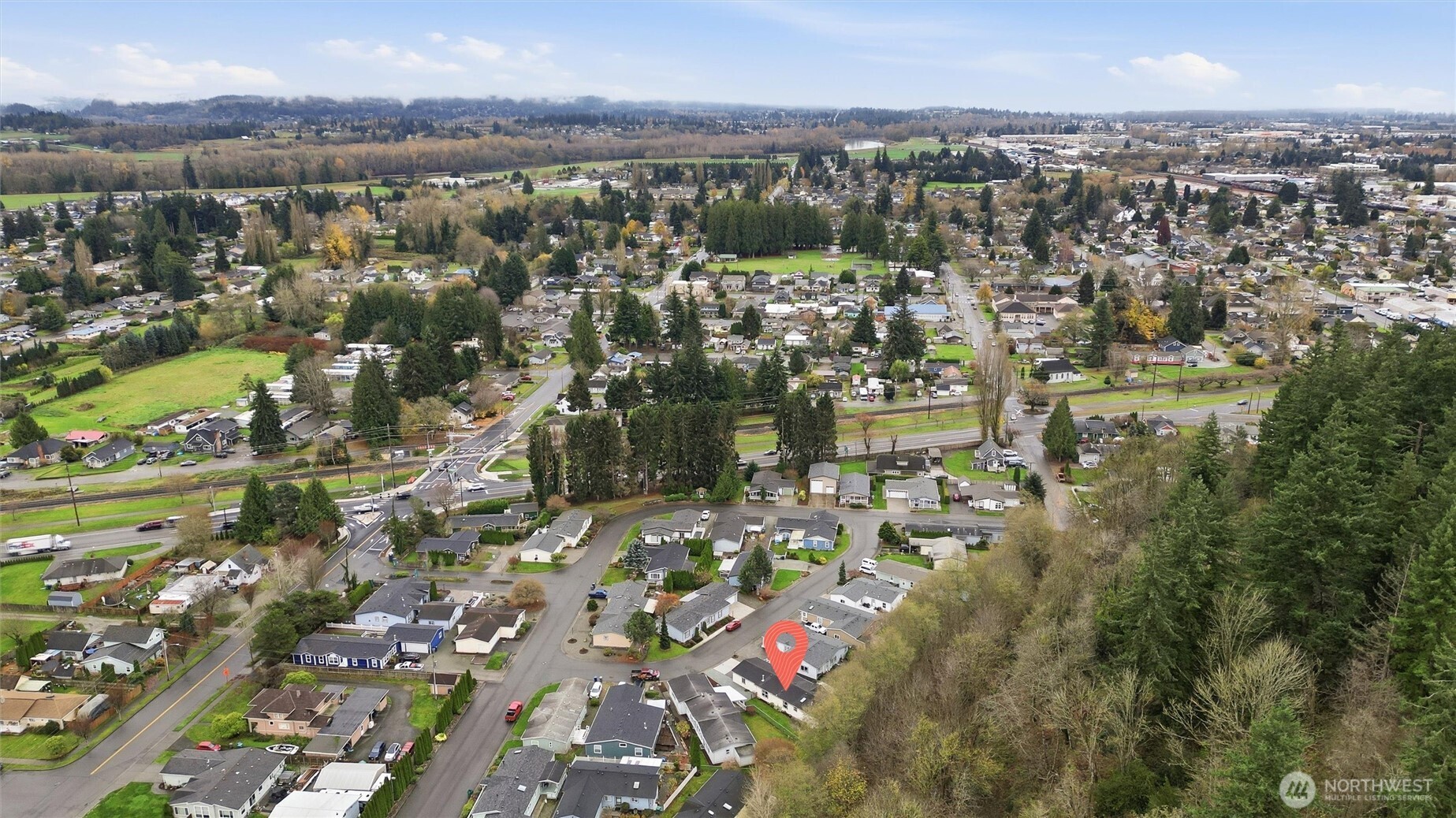 579 Lupine Lane, Unit 16 Burlington, WA 98233 - Photo 4 of 37 a view of lake and mountain