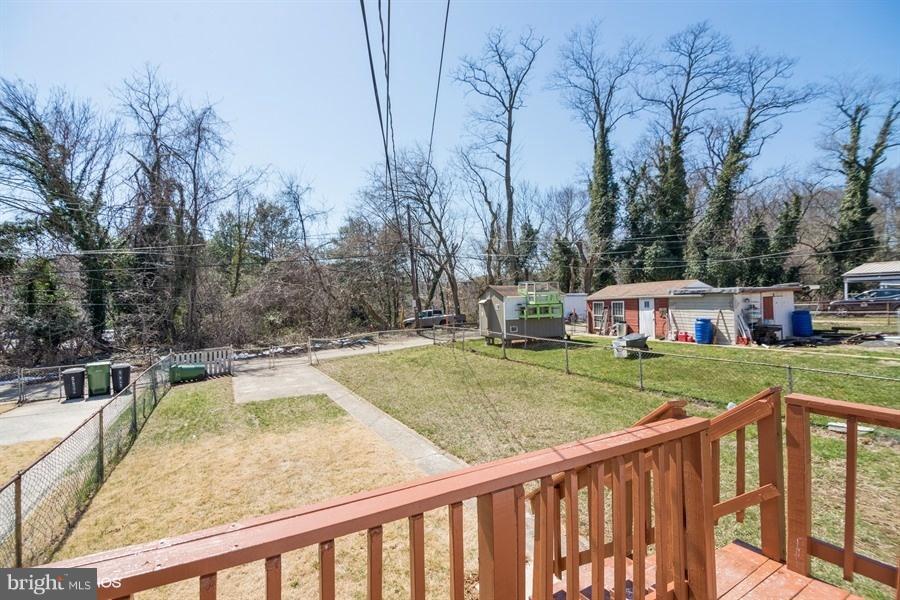 4853 Melbourne Road Baltimore, MD 21229 - Photo 24 of 25 Exterior (Rear)