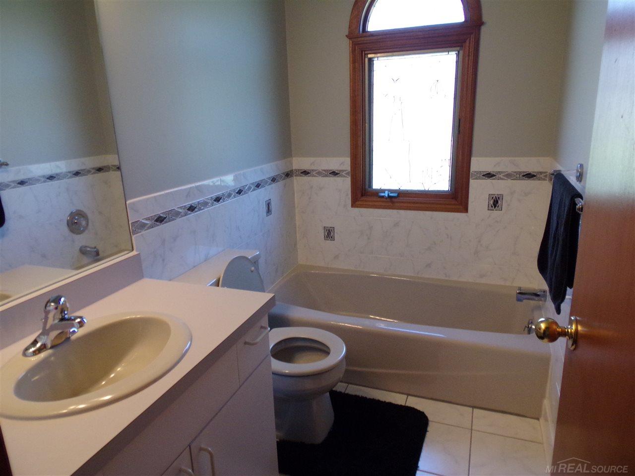 5339 Fitzgerald Road St. Clair, MI 48079 - Photo 28 of 34 31317802-27.JPG
