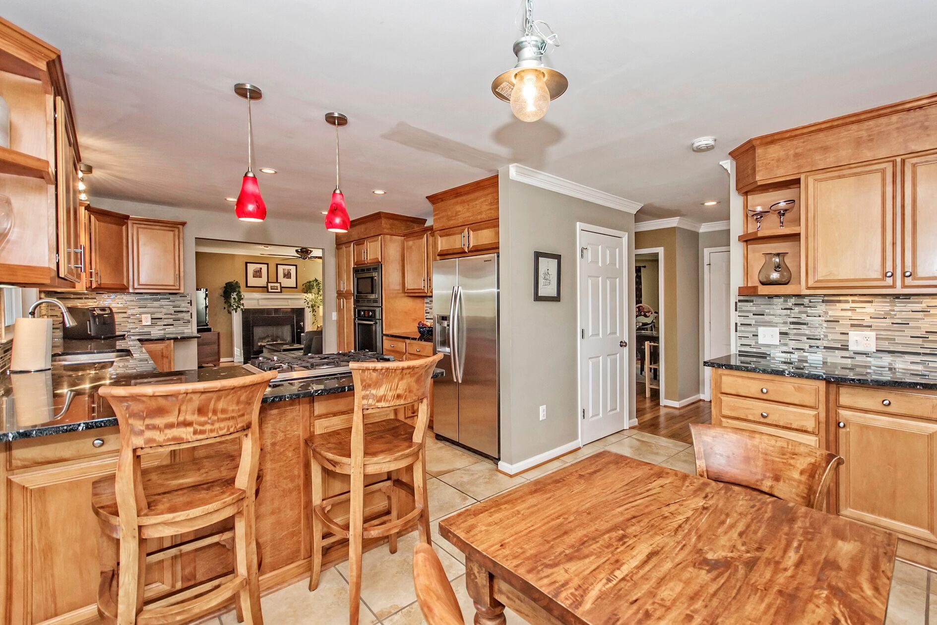 1369 Woodlock Road Mount Pleasant, SC 29464 - Photo 22 of 63 IMG_0743