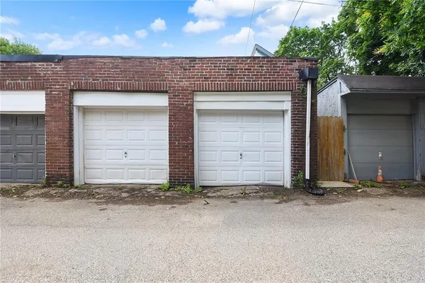 $4,950 | 357 Lehigh Avenue, Pittsburgh, PA 15232