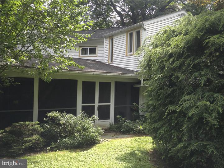 Exterior Back
