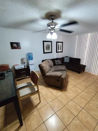 $160,000 | 19781 Southwest 114th Avenue, Unit 142, Miami, FL 33157