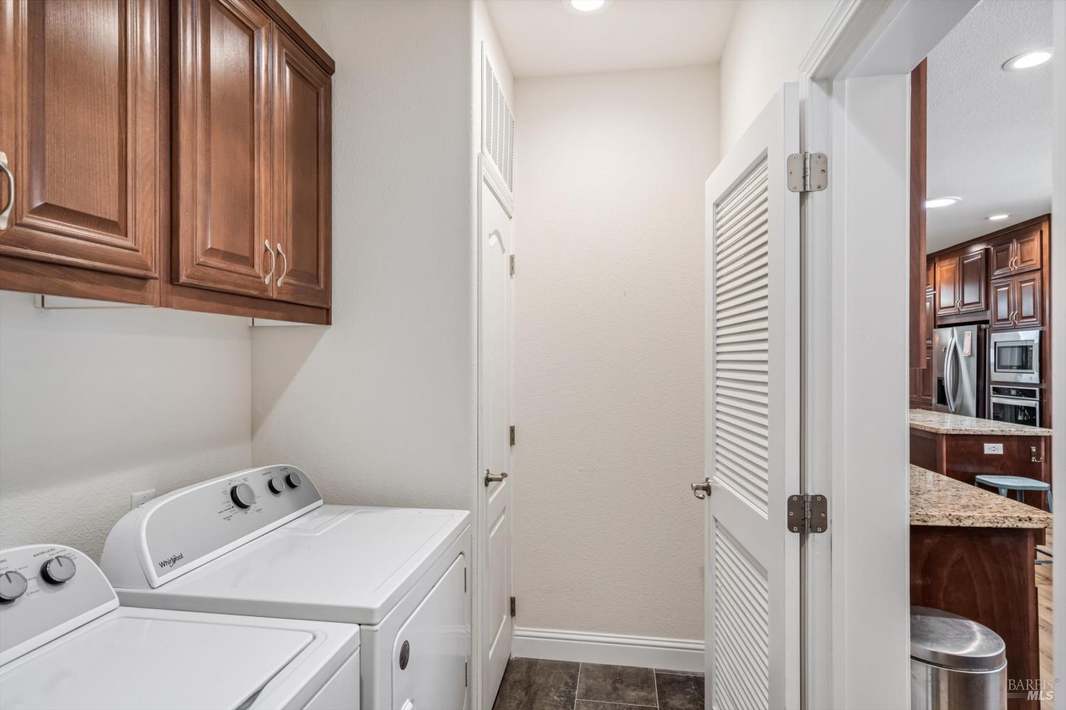 1945 Piner Road, Unit 37 Santa Rosa, CA 95403 - Photo 17 of 22