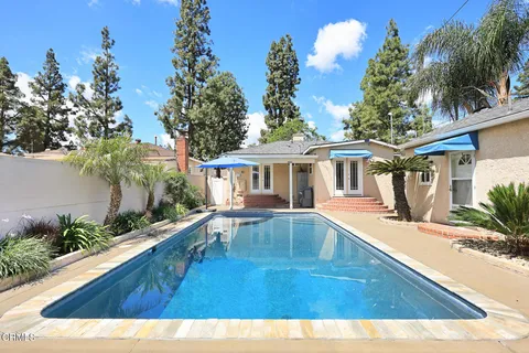 $1,138,000 | 1902 North Pass Avenue, Burbank, CA 91505