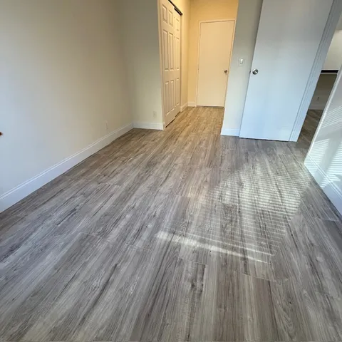 $4,200 | 400 East 70th Street, Unit 907 | Lenox Hill