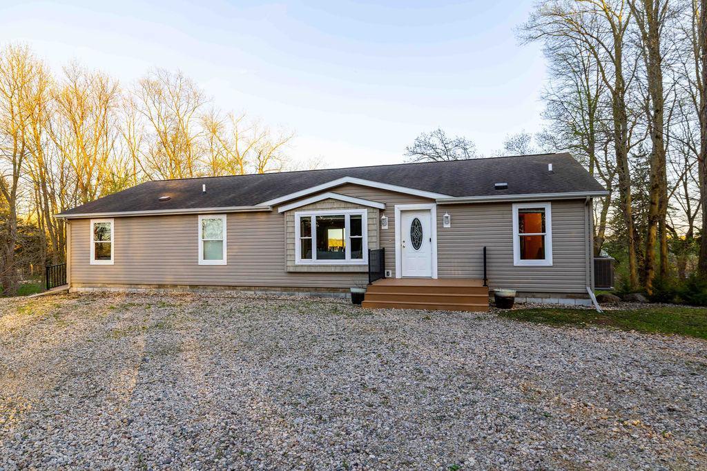 22083 Lake Francis Road Elysian, MN 56028 - Photo 2 of 28