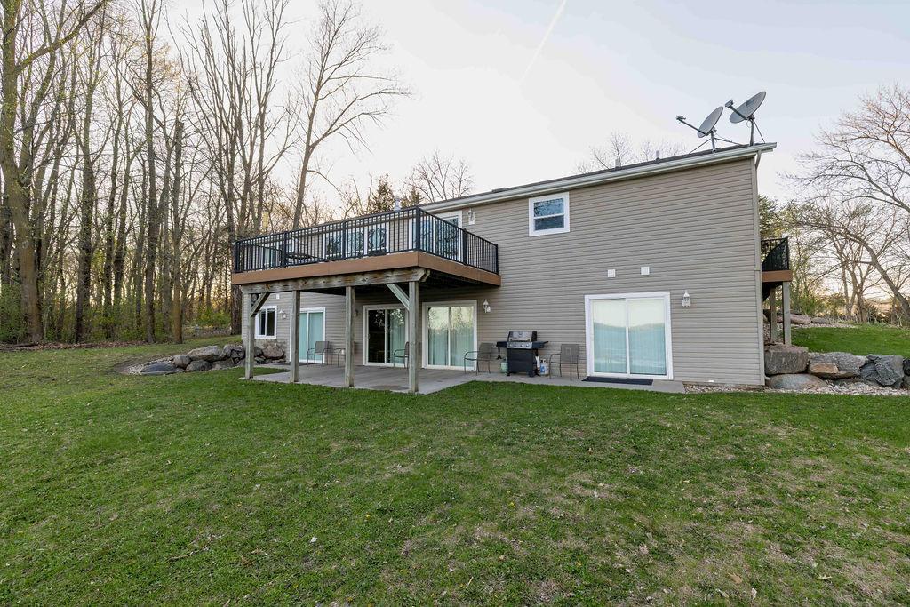 22083 Lake Francis Road Elysian, MN 56028 - Photo 7 of 28