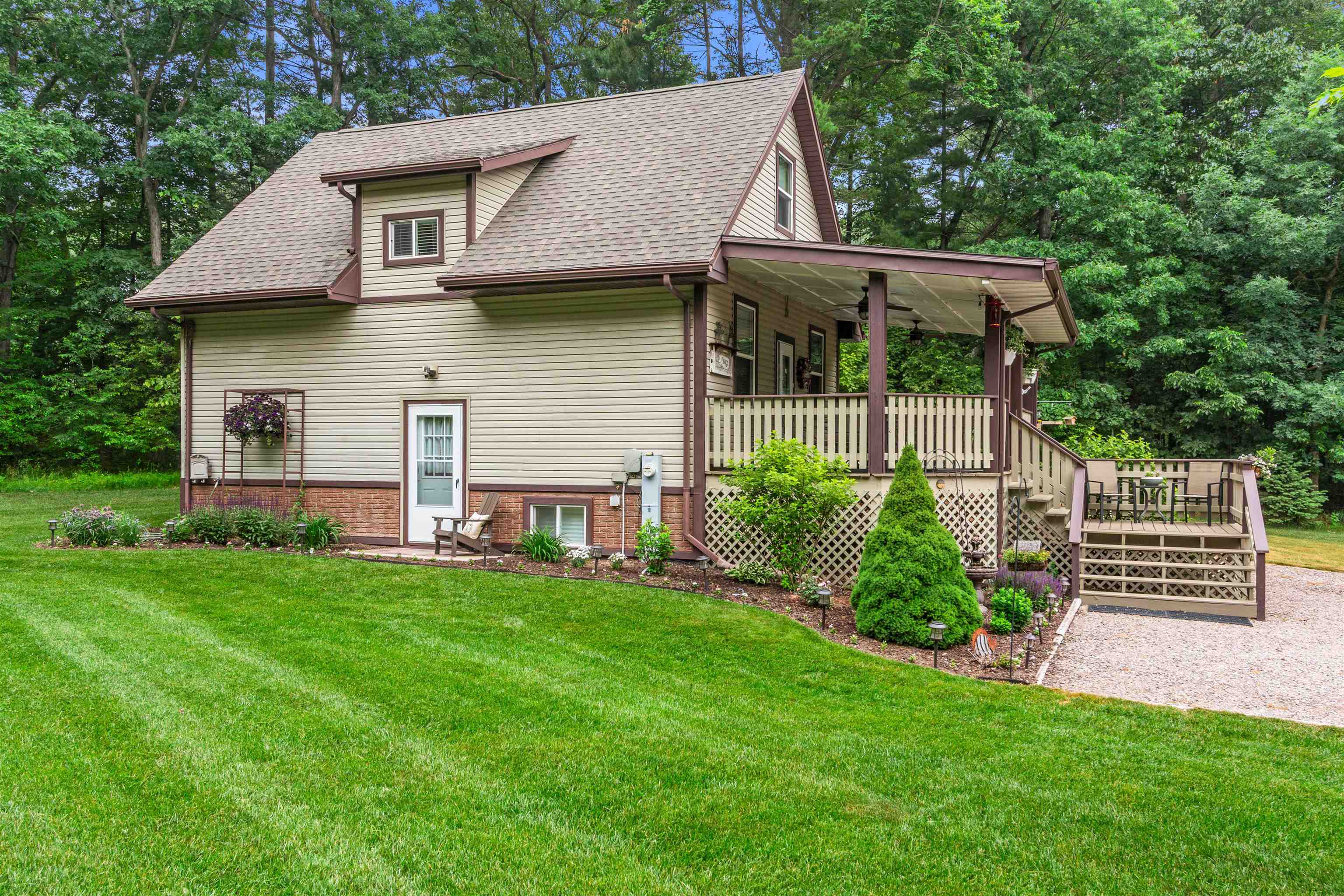 1854 County Rd Z Arkdale, WI 54613 - Photo 43 of 46