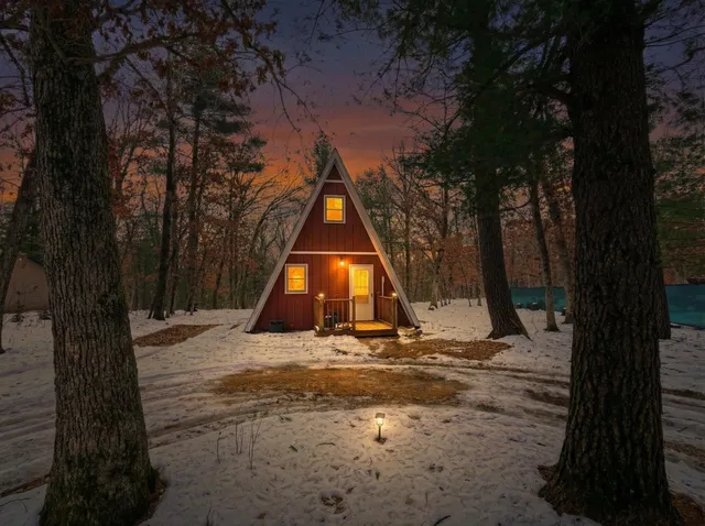 $220,000 | 1894 West A W 16th, Friendship, WI 53934