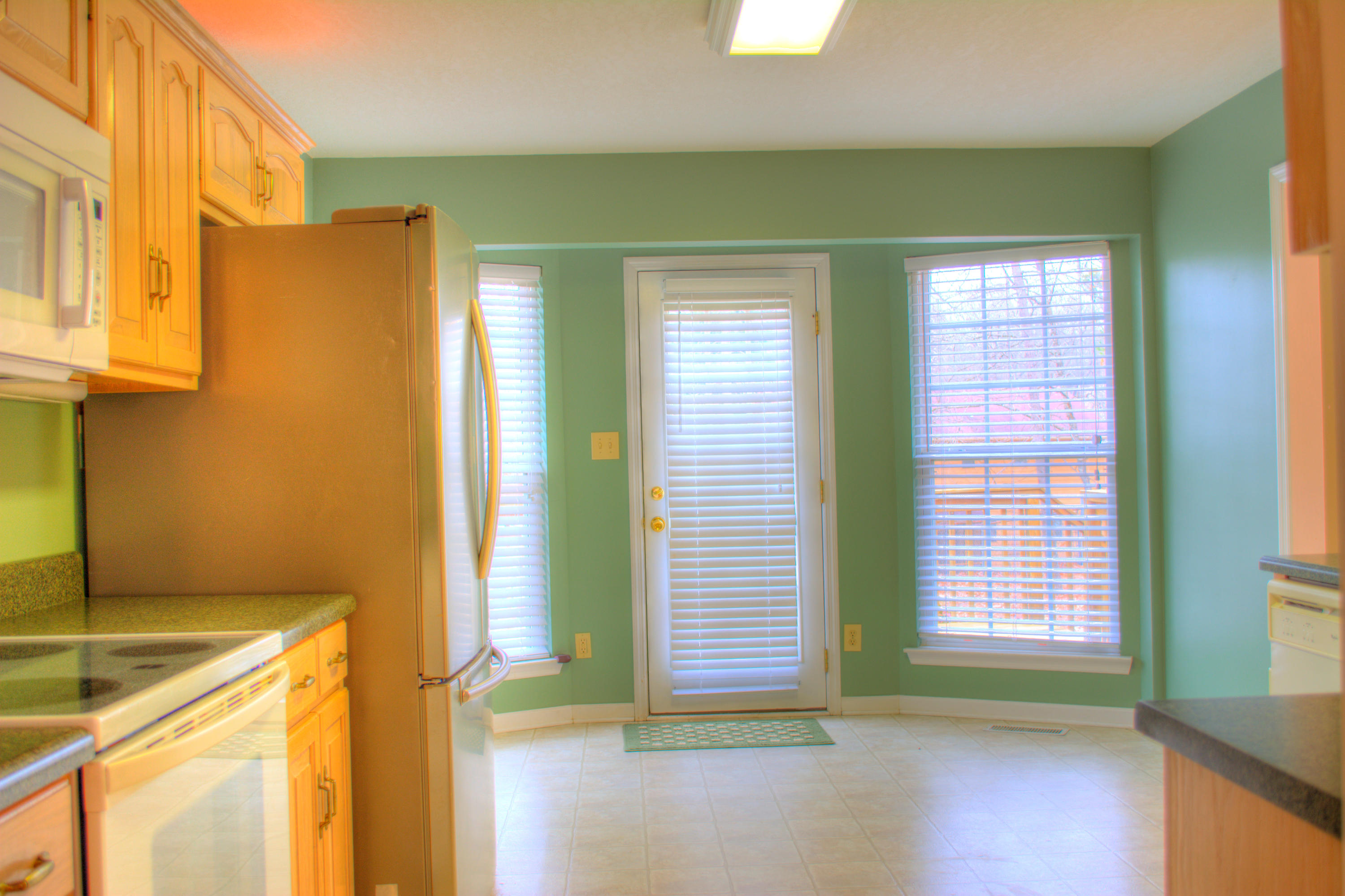 9111 Fuller Road Chattanooga, TN 37421 - Photo 16 of 32 Kitchen
