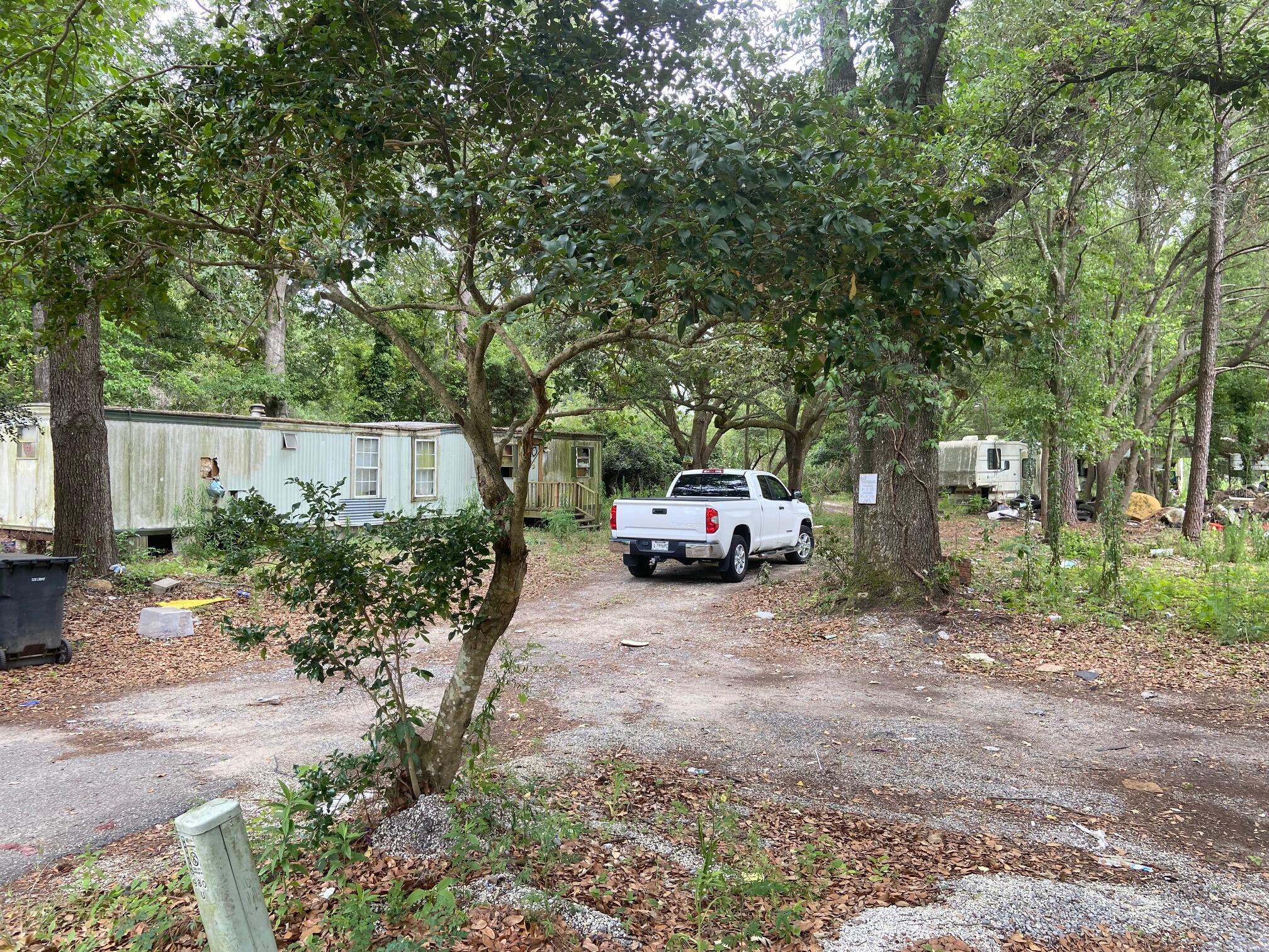 980 Royle Road Ladson, SC 29456 - Photo 2 of 2 IMG_4764