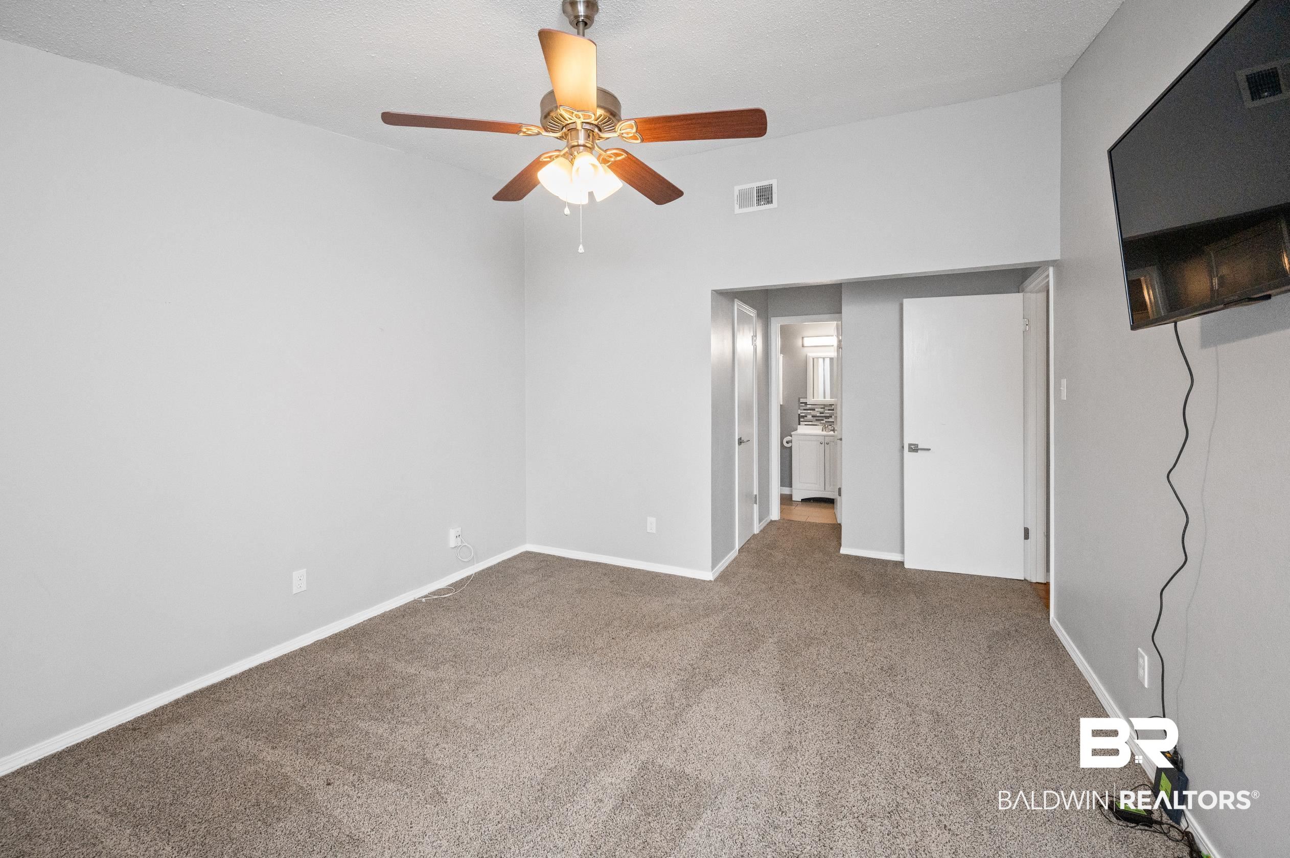 6040 Grelot Road, Unit 201 Mobile, AL 36609 - Photo 13 of 21