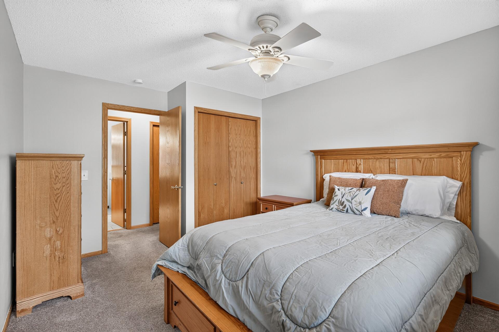 4303 Clemson Circle, Unit B Eagan, MN 55122 - Photo 19 of 30 Gallery Image 19