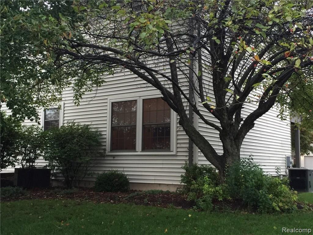 40599 Village Wood Road Novi, MI 48375 - Photo 38 of 43