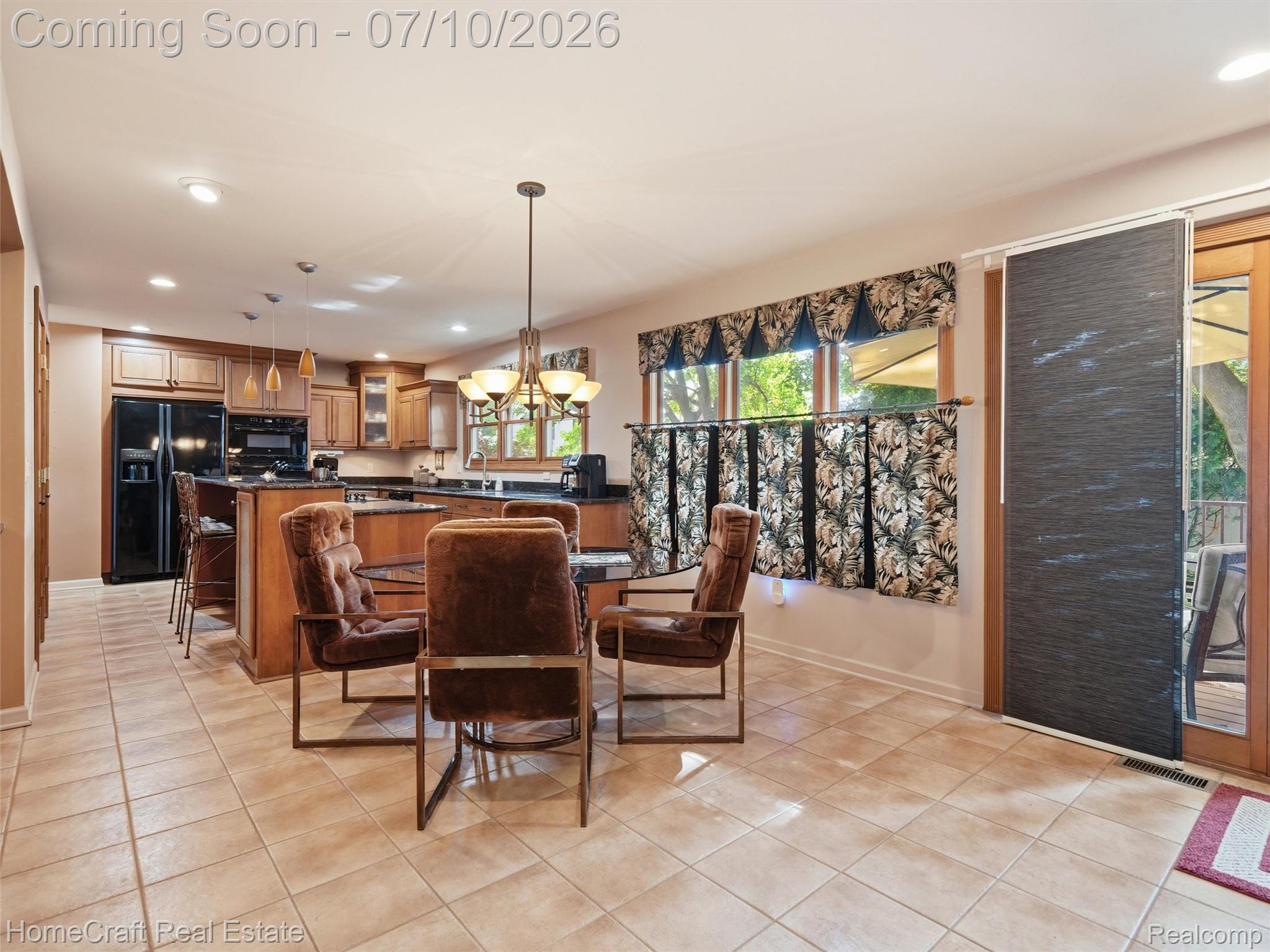 1744 Walnut Ridge Circle Canton, MI 48187 - Photo 10 of 46 10-DSC00862.jpg