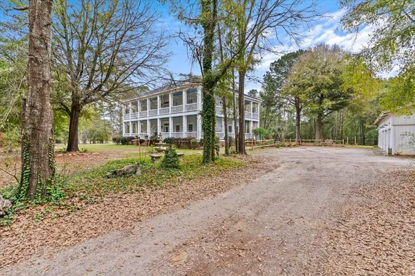 $749,900 | 500 Sarahpina Place, Enterprise, AL 36330