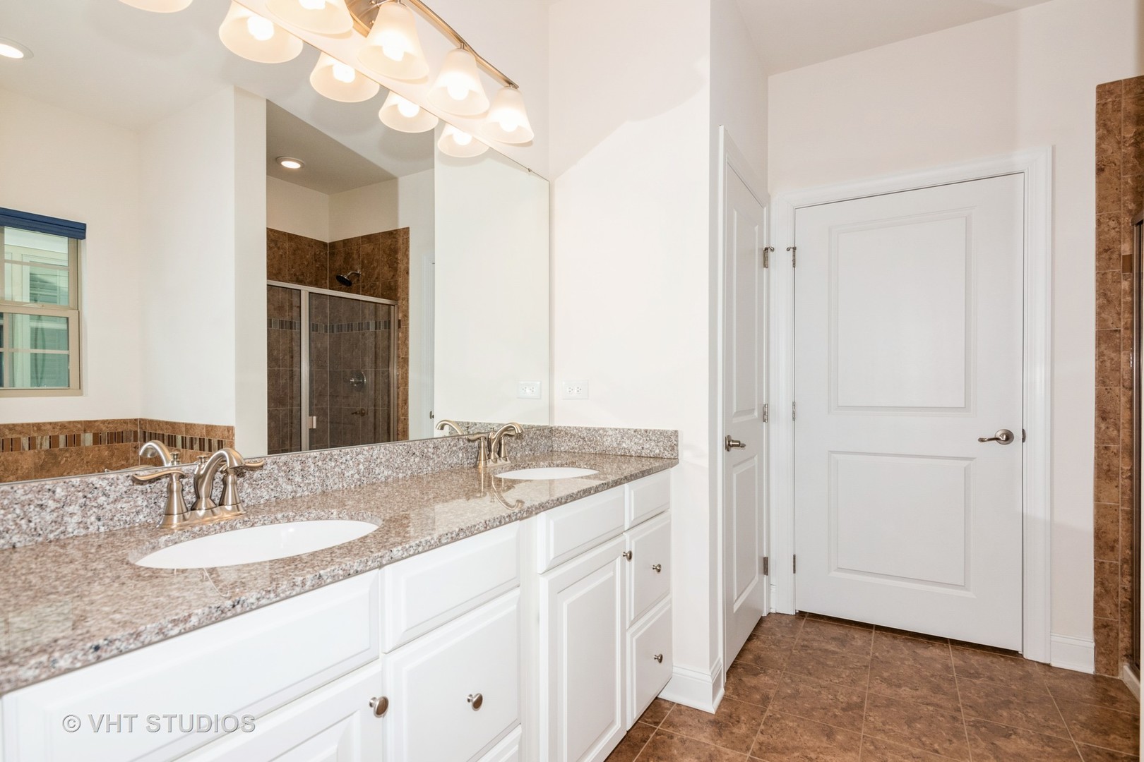 3815 Ridge Pointe Drive Geneva, IL 60134 - Photo 13 of 26 Gallery Image 13