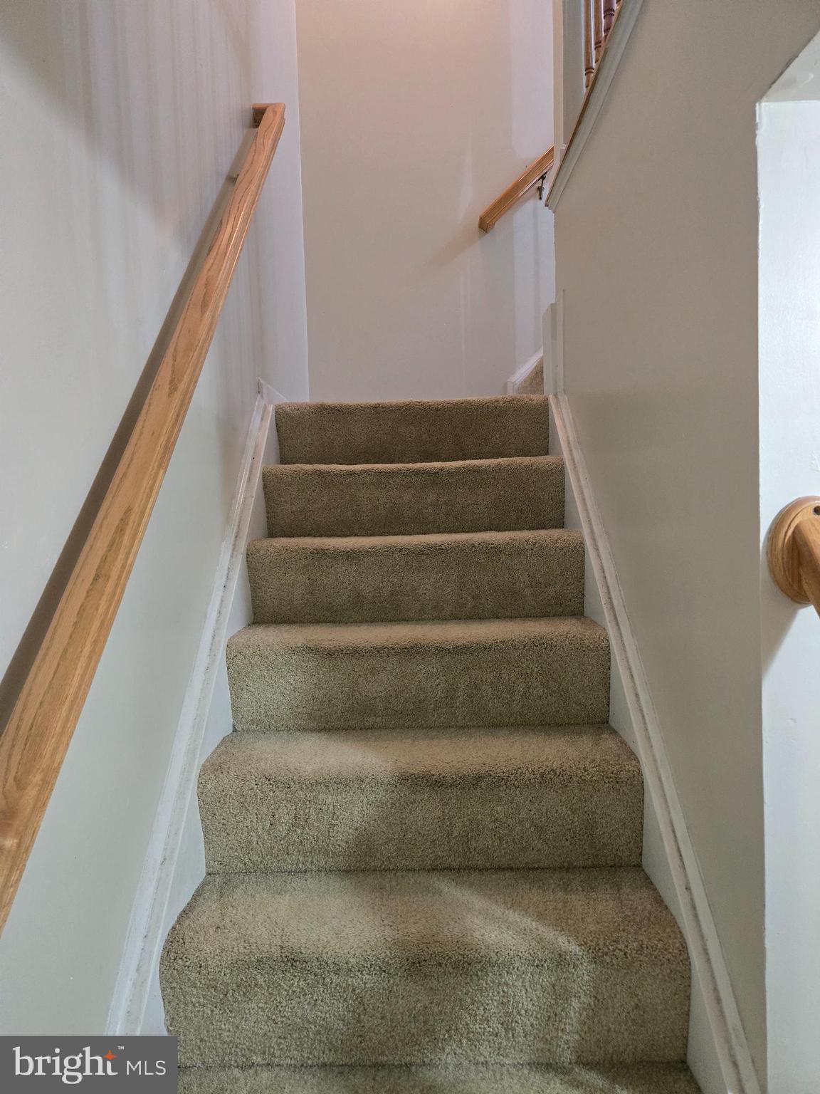 9721 Tulip Tree Drive Bowie, MD 20721 - Photo 10 of 27 UPSTAIRS TO SECOND FLOOR