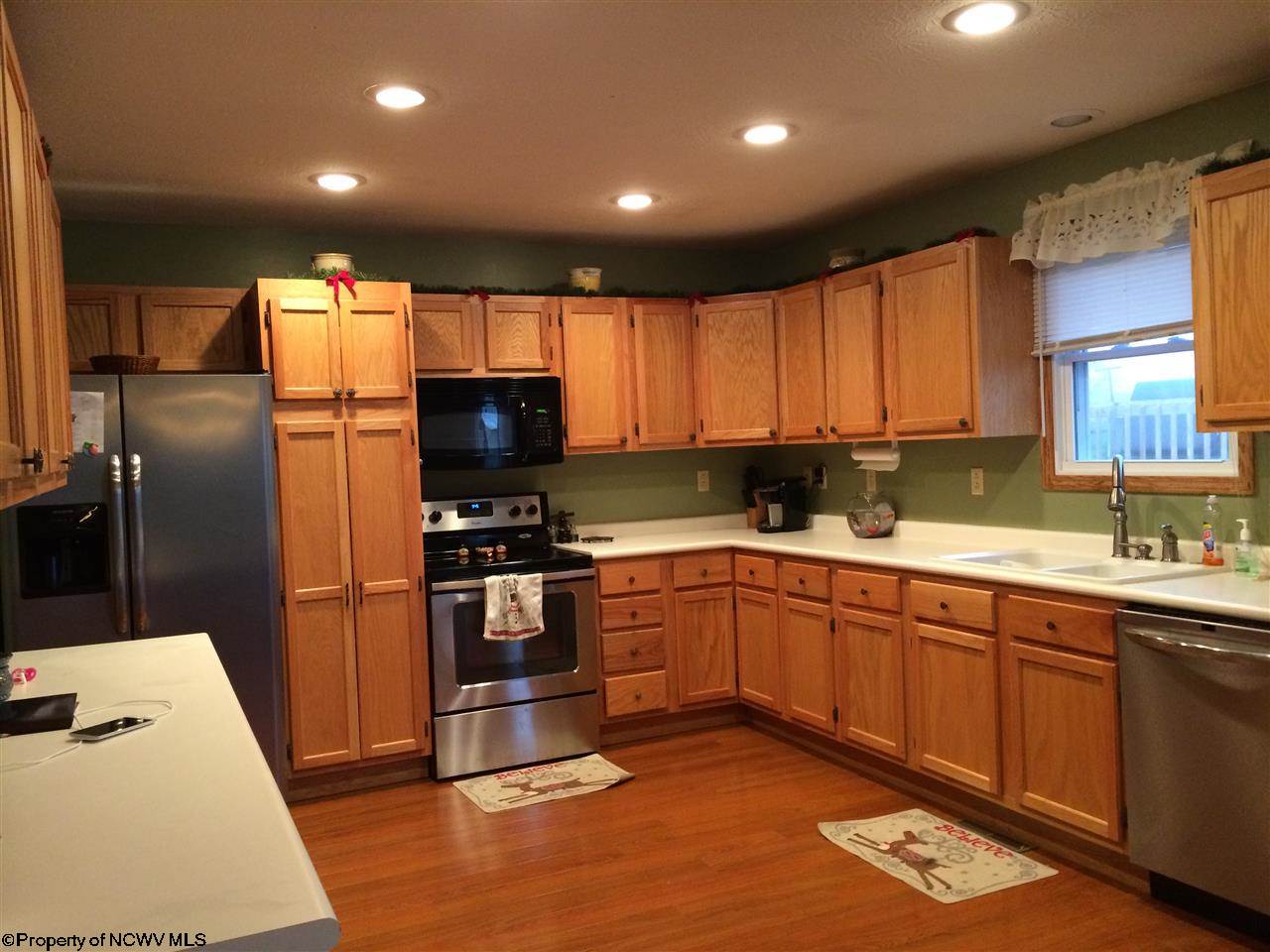 605 D Road Reedsville, WV 26547 - Photo 2 of 17 Gallery Image 2