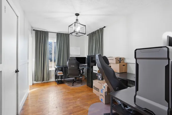 $275,000 | 608 Park Street, Fenton, MI 48430