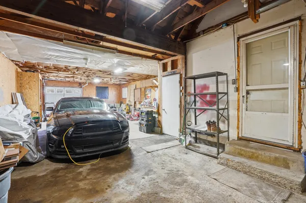 $275,000 | 608 Park Street, Fenton, MI 48430