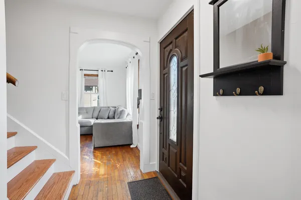 $275,000 | 608 Park Street, Fenton, MI 48430