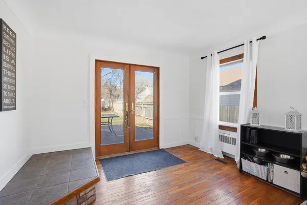 $275,000 | 608 Park Street, Fenton, MI 48430